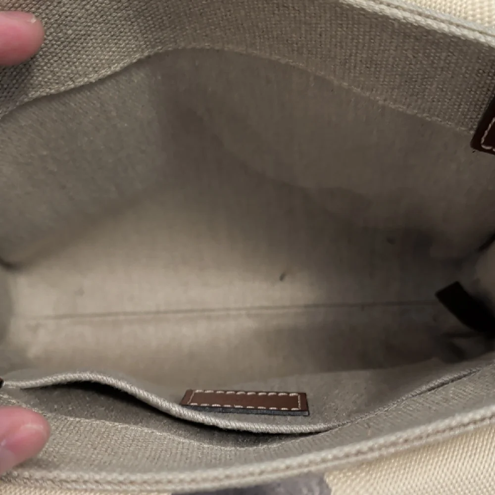 Chloé Beige and Brown Mini Woody Tote Bag - Picture 3 of 17